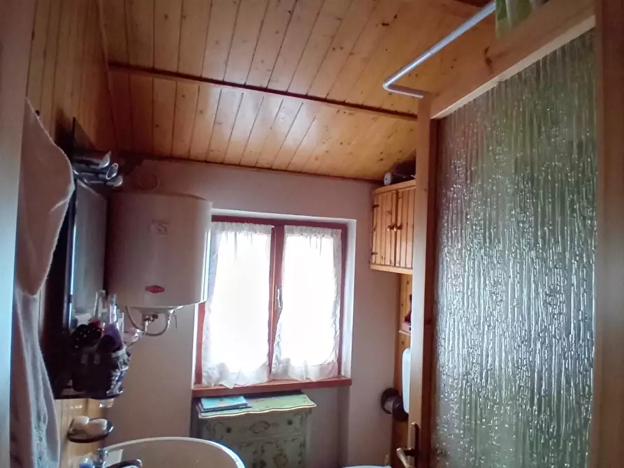 Immagine 6 di Villetta a schiera in vendita  a Bedonia