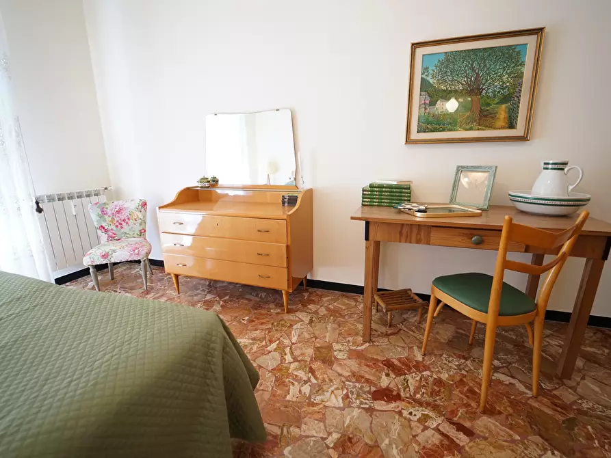 Immagine 13 di Bilocale in affitto  a Chiavari