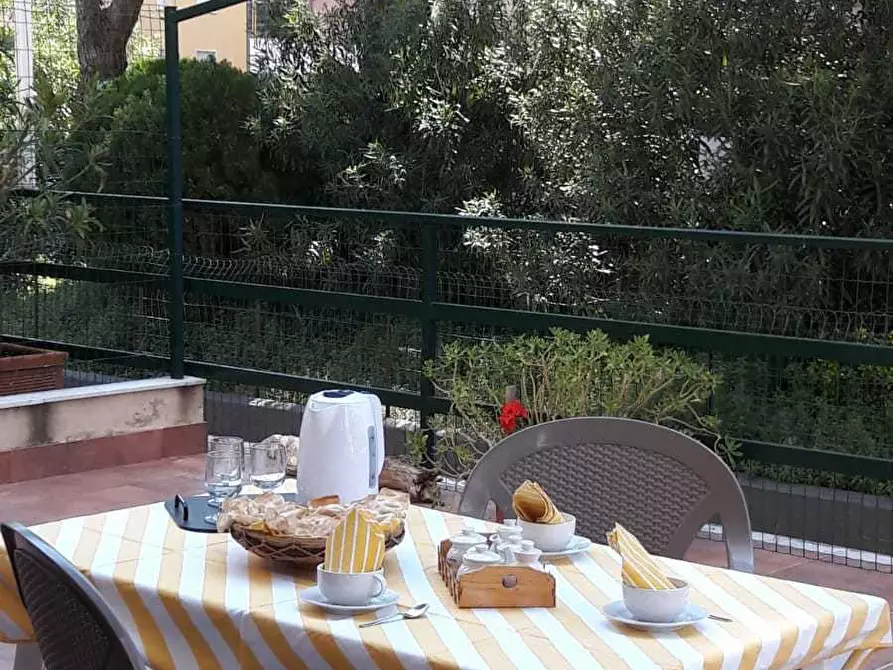 Immagine 18 di Bilocale in affitto  a Lavagna