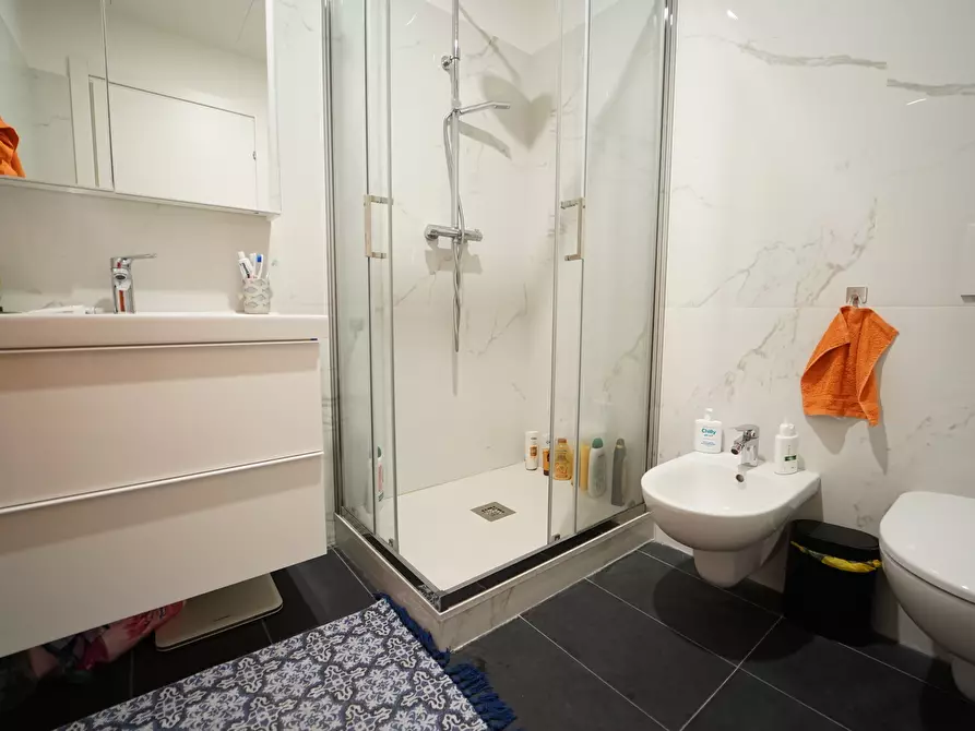 Immagine 20 di Trilocale in affitto  a Chiavari