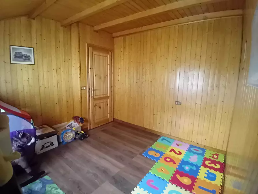 Immagine 11 di Villetta a schiera in vendita  a Bedonia