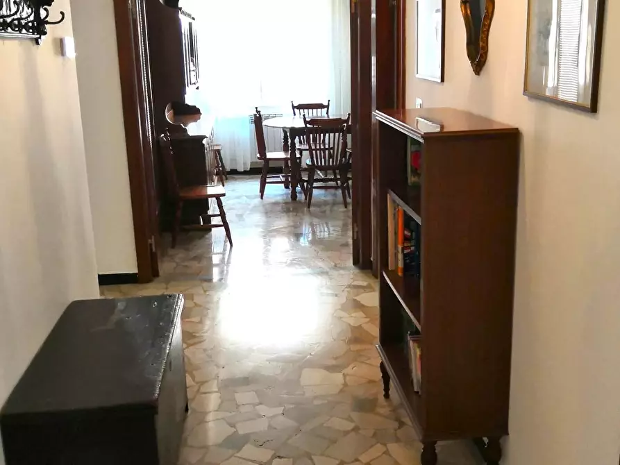 Immagine 11 di Quadrilocale in affitto  a Lavagna