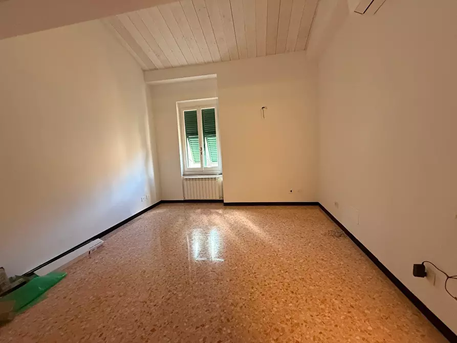Immagine 6 di Ufficio in affitto  a Chiavari