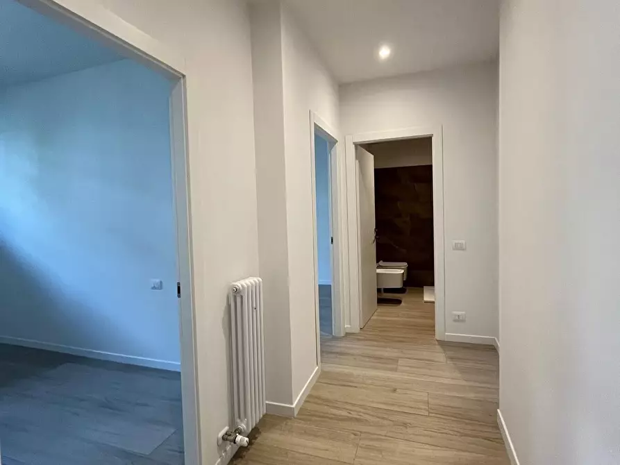 Immagine 14 di Trilocale in vendita  in Via Traversari a Firenze