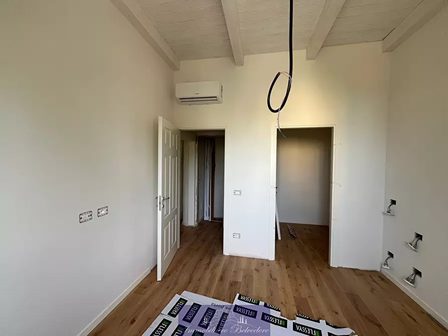 Immagine 24 di Trilocale in vendita  in Via di Mugnana a Greve In Chianti