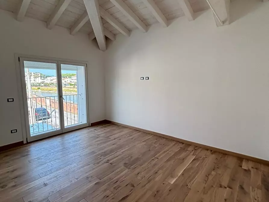 Immagine 4 di Appartamento in vendita  in Via Fossa Abate a Camaiore