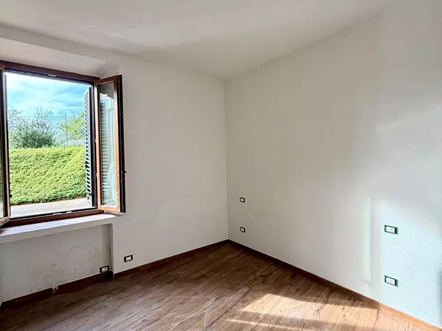 Immagine 3 di Bilocale in vendita  in Via Camillo Barni a Firenze