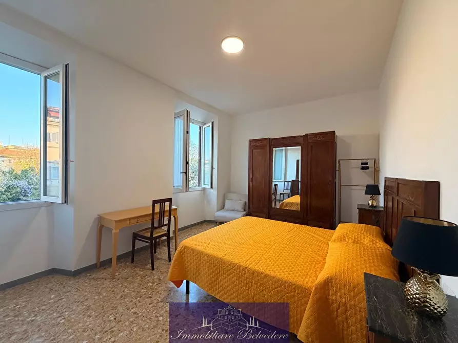 Immagine 11 di Quadrilocale in affitto  in Via Palestro a Firenze