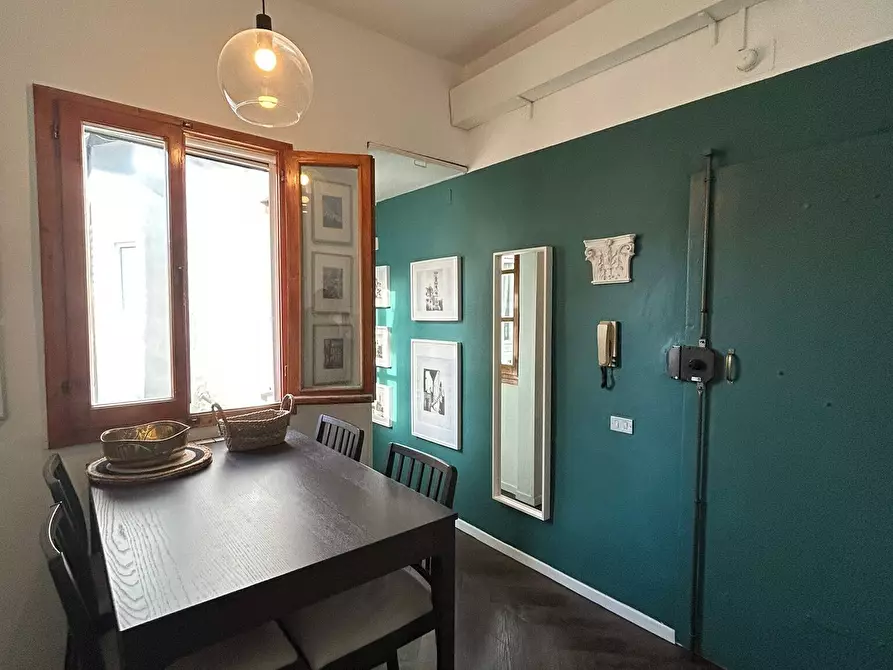 Immagine 4 di Trilocale in affitto  in Via di Santa Lucia a Firenze