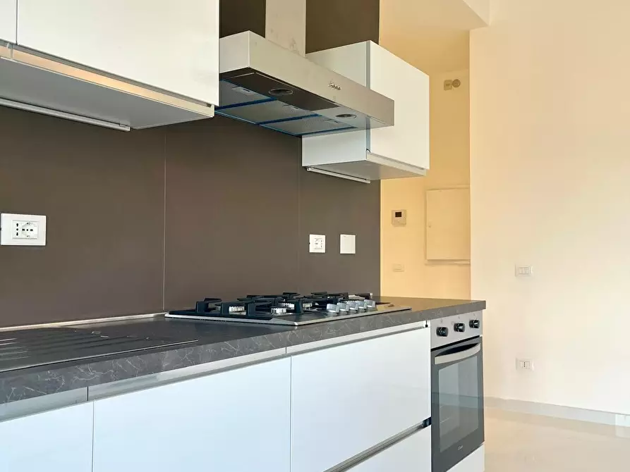 Immagine 8 di Trilocale in affitto  in Via Sidney Sonnino a Firenze