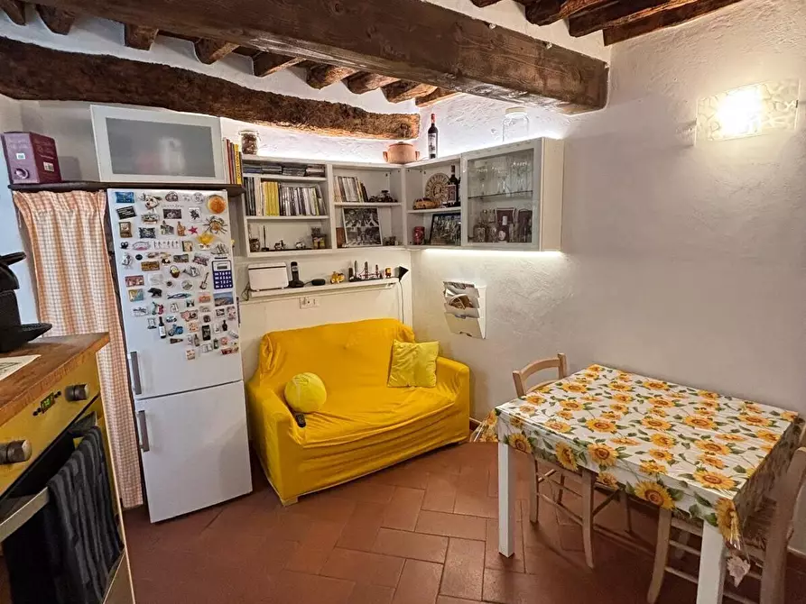 Immagine 7 di Bilocale in vendita  in Via del Desco a Impruneta
