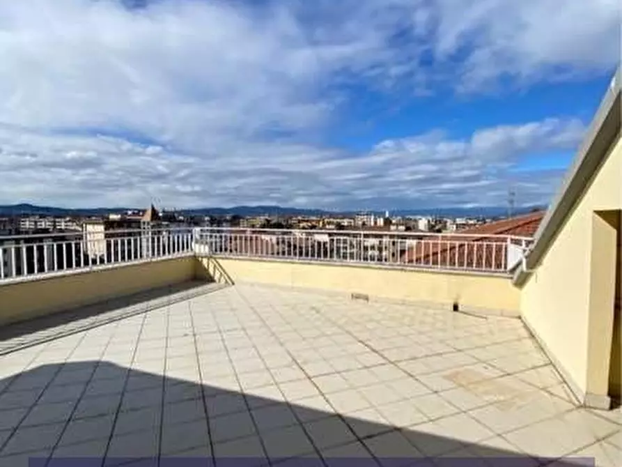 Immagine 16 di Bilocale in vendita  in Via di Novoli a Firenze