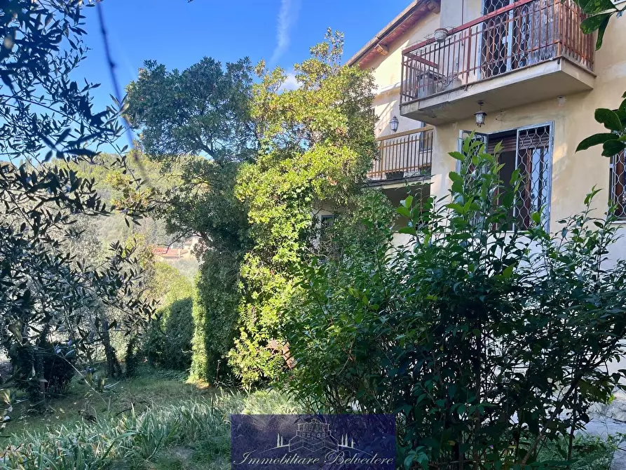 Immagine 1 di Quadrilocale in vendita  in Via Desiderio da Settignano a Firenze