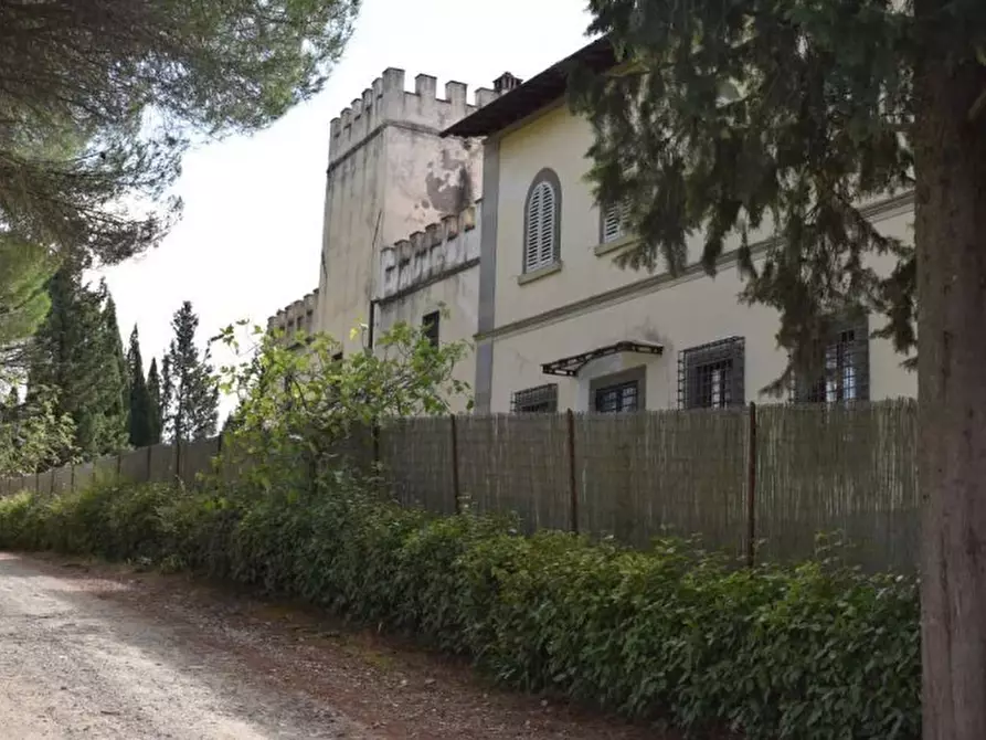 Immagine 1 di Villa in vendita  in Via di Poneta a Impruneta