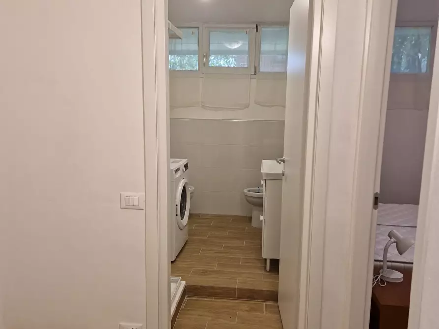 Immagine 15 di Quadrilocale in vendita  in Via Trieste a Camaiore