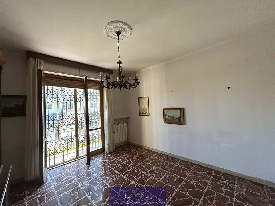 Immagine 11 di Appartamento in vendita  in Via delle Nazioni Unite a Firenze