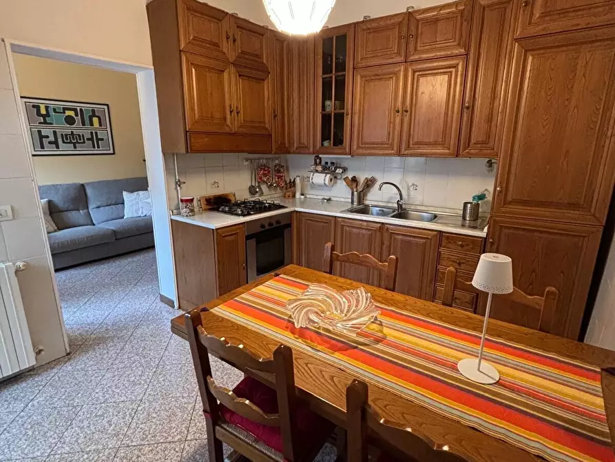 Immagine 6 di Quadrilocale in vendita  in Via San Vincenzo a Prato