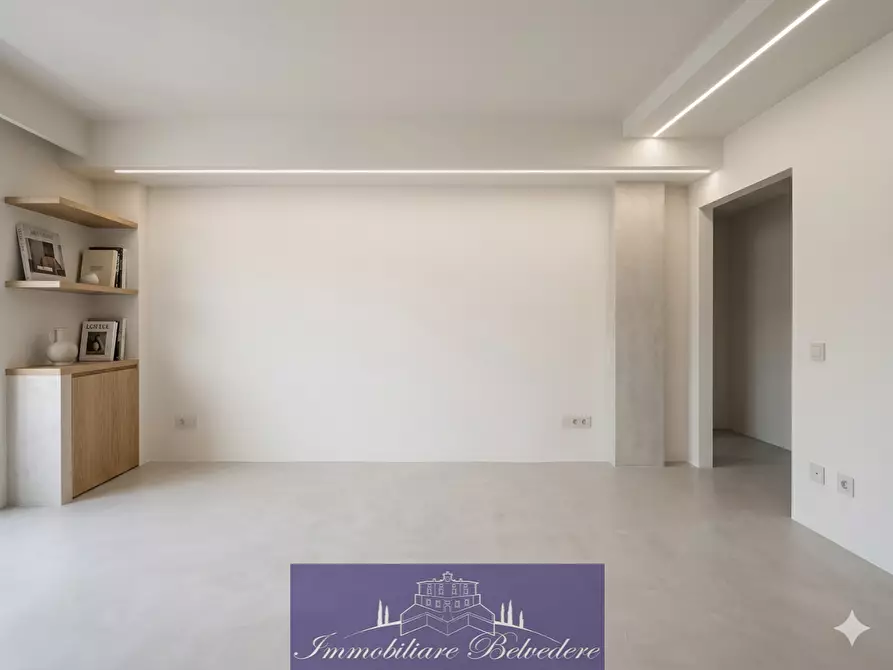 Immagine 8 di Trilocale in vendita  in Via di Novoli a Firenze
