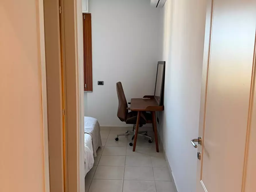 Immagine 6 di Quadrilocale in affitto  in Via Gran Bretagna a Firenze