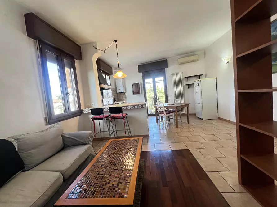 Immagine 12 di Bilocale in vendita  in Via Lavino 7 a Sala Bolognese