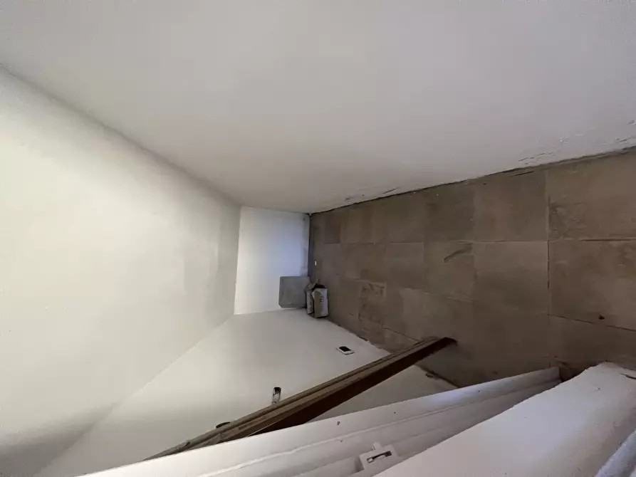 Immagine 11 di Locale commerciale in affitto  in Via Matteotti 329 a Crevalcore