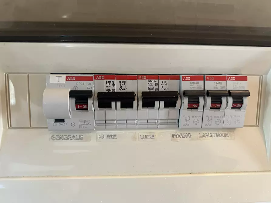 Immagine 53 di Bilocale in vendita  in Via Lavino 7 a Sala Bolognese