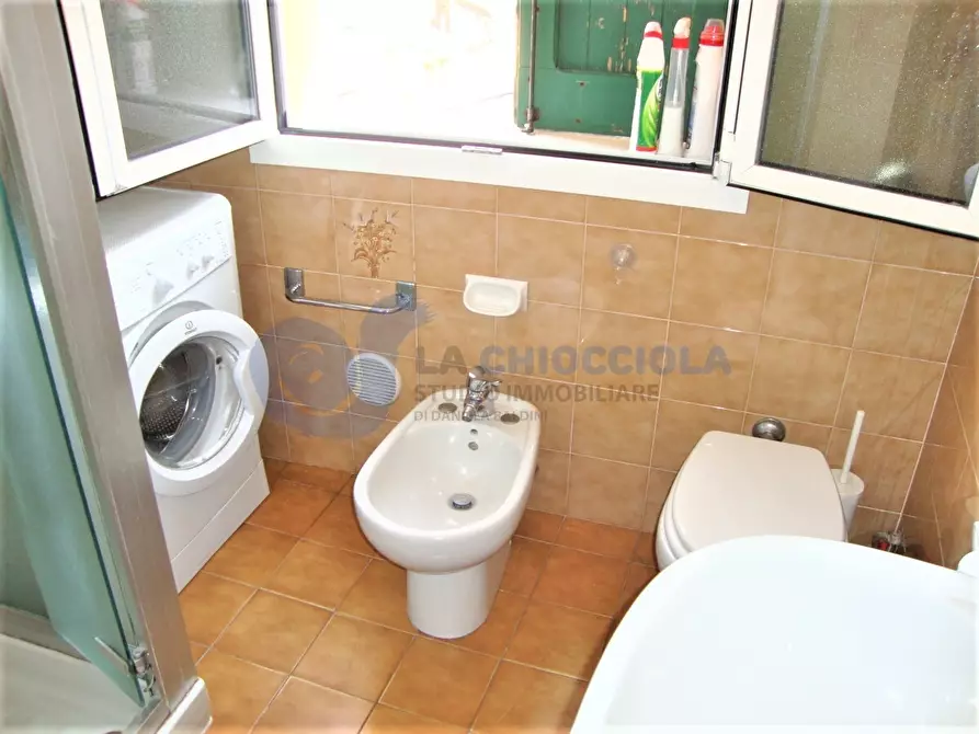 Immagine 27 di Attico in affitto  in Via del Pratello a Bologna