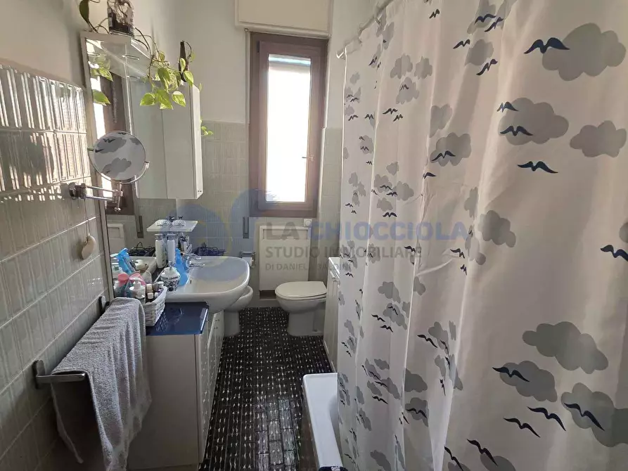 Immagine 12 di Quadrilocale in vendita  a Bologna