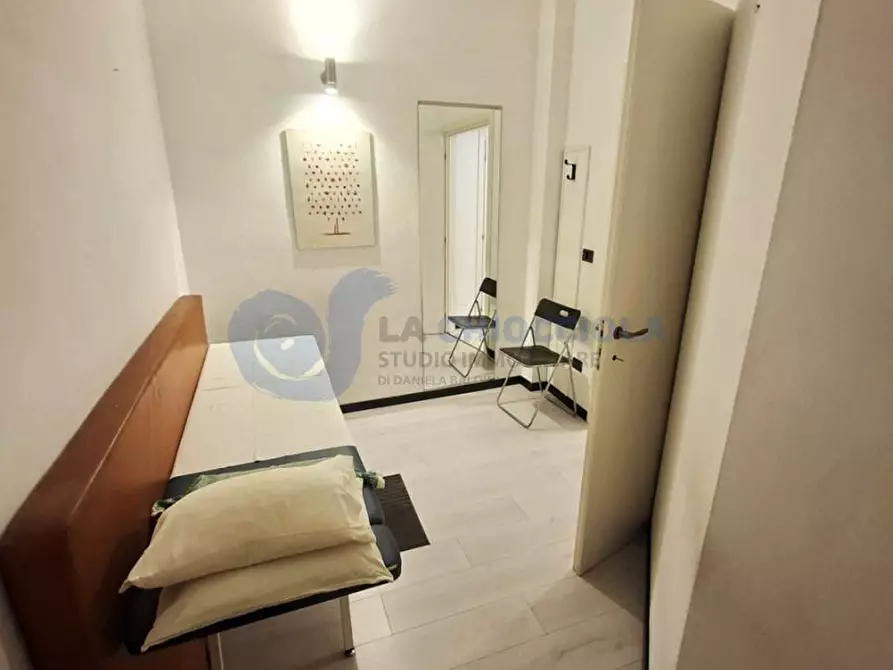 Immagine 14 di Ufficio in affitto  a Bologna