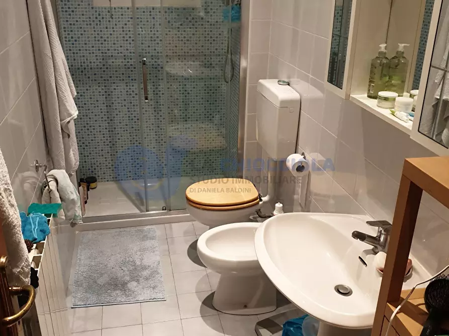 Immagine 15 di Trilocale in affitto  in VIA TURATI a Bologna