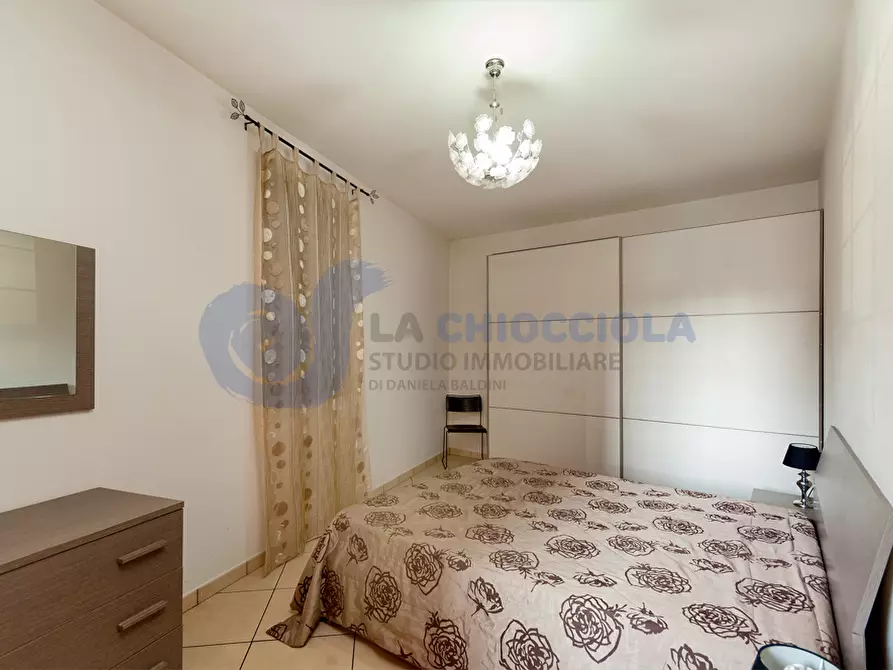 Immagine 7 di Bilocale in vendita  in Via Giuseppe Massarenti a Bologna