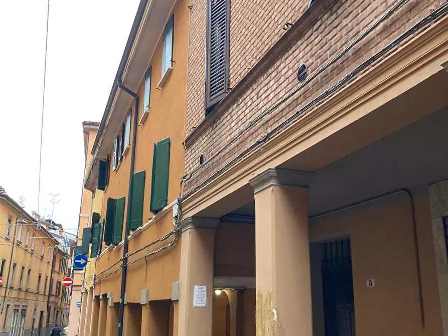 Immagine 38 di Bilocale in affitto  in Via degli Angeli a Bologna