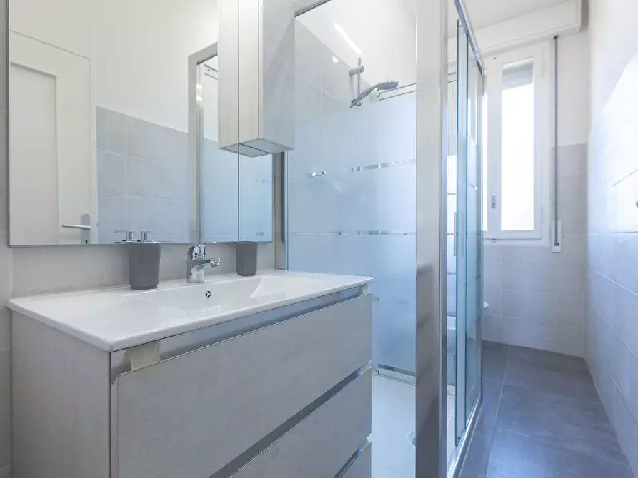 Immagine 12 di Bilocale in affitto  a Bologna