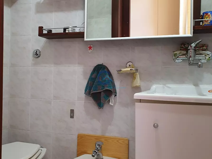 Immagine 14 di Stanza singola in affitto  a Catanzaro