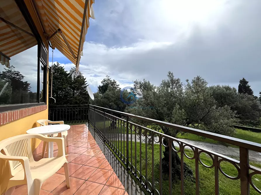 Immagine 7 di Casa bifamiliare in vendita  in Viale dei Tulipani 32 a Catanzaro