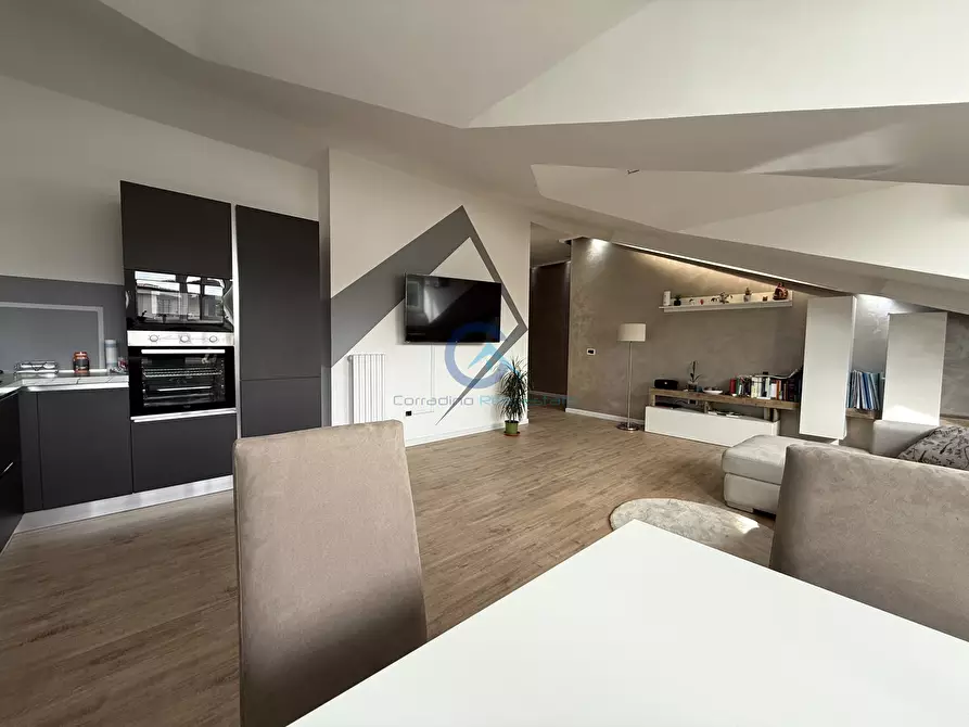 Immagine 2 di Attico in affitto  in Via Carlo Pisacane 22 a Catanzaro