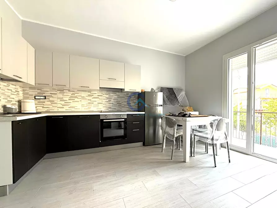 Immagine 1 di Trilocale in affitto  in Via Cagliari 15 a Catanzaro