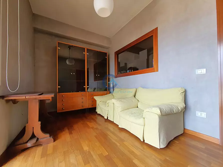 Immagine 12 di Quadrilocale in affitto  a Catanzaro