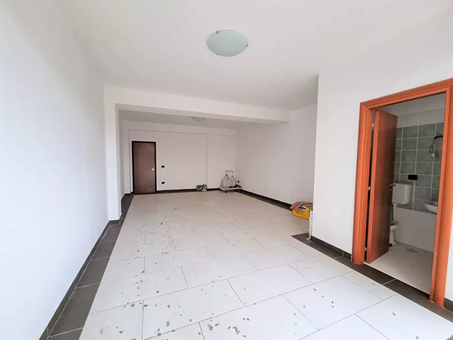 Immagine 2 di Garage in affitto  a Catanzaro