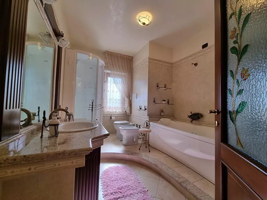 Immagine 16 di Attico in vendita  a Squillace