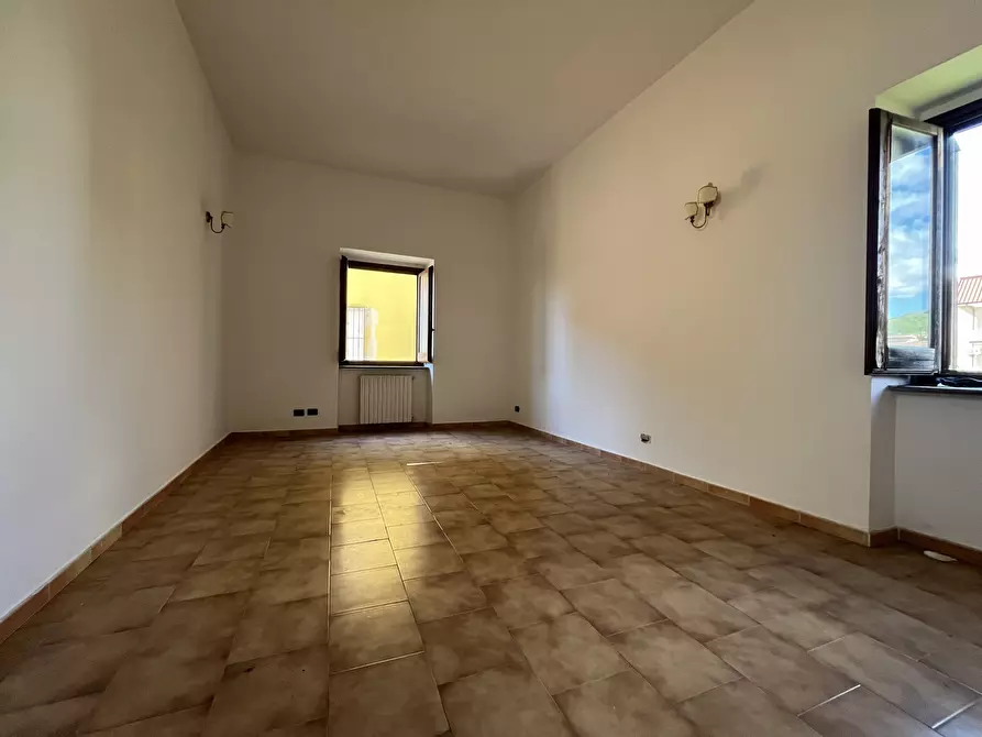 Immagine 9 di Casa indipendente in vendita  a Catanzaro