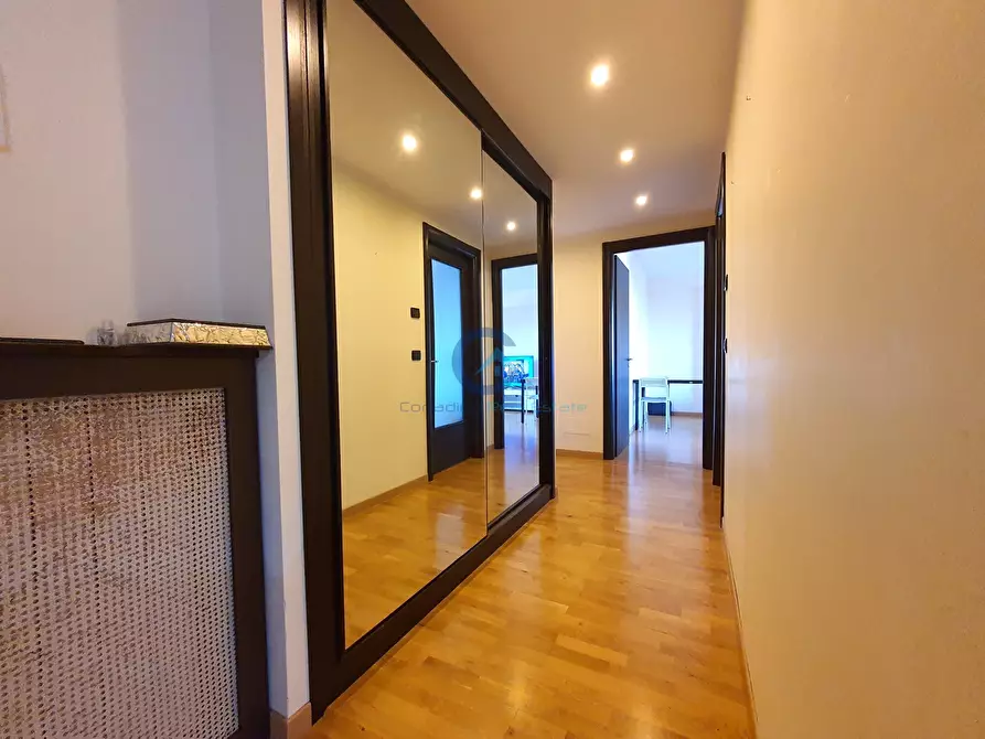 Immagine 4 di Trilocale in affitto  a Catanzaro