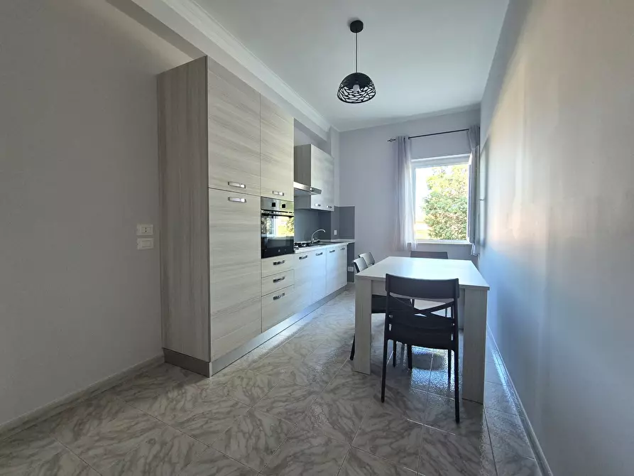 Immagine 6 di Stanza singola in affitto  a Catanzaro