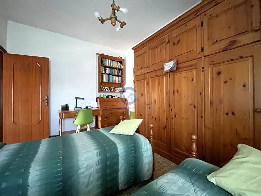 Immagine 8 di Trilocale in vendita  a Catanzaro