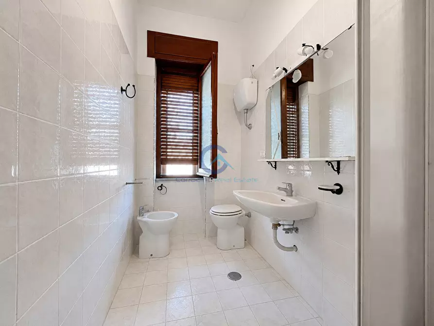 Immagine 8 di Casa indipendente in vendita  a Catanzaro