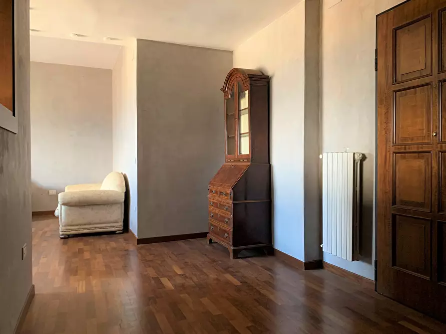 Immagine 6 di Quadrilocale in affitto  a Catanzaro