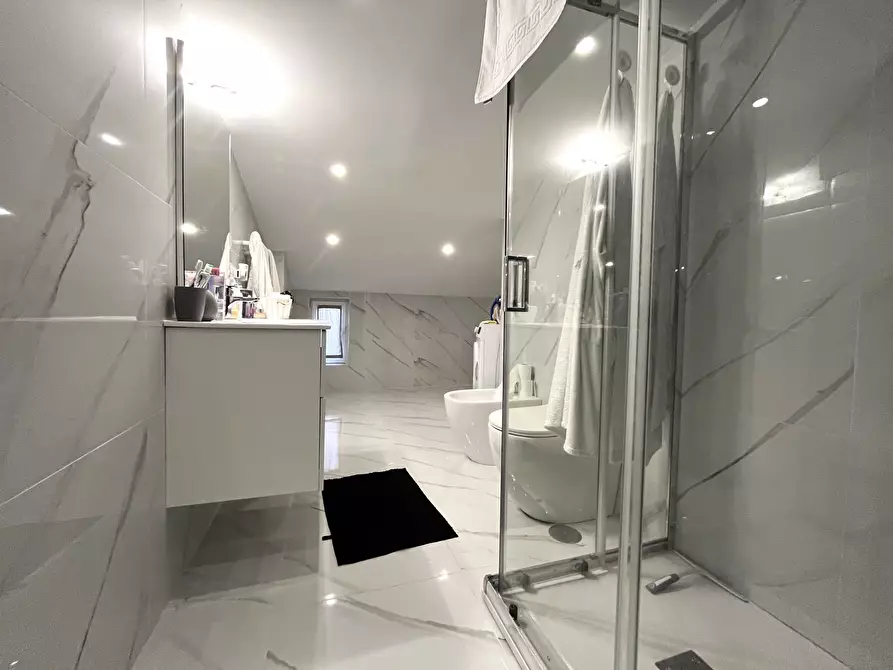 Immagine 3 di Attico in affitto  in Viale Crotone 210f a Catanzaro