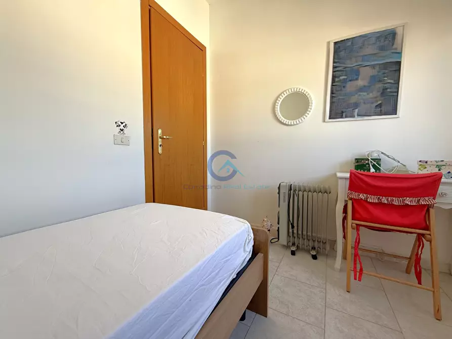 Immagine 8 di Mansarda in affitto  in Viale Crotone 122a a Catanzaro