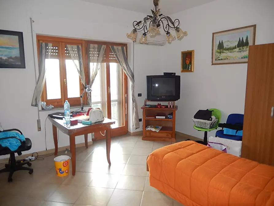 Immagine 2 di Stanza singola in affitto  a Catanzaro