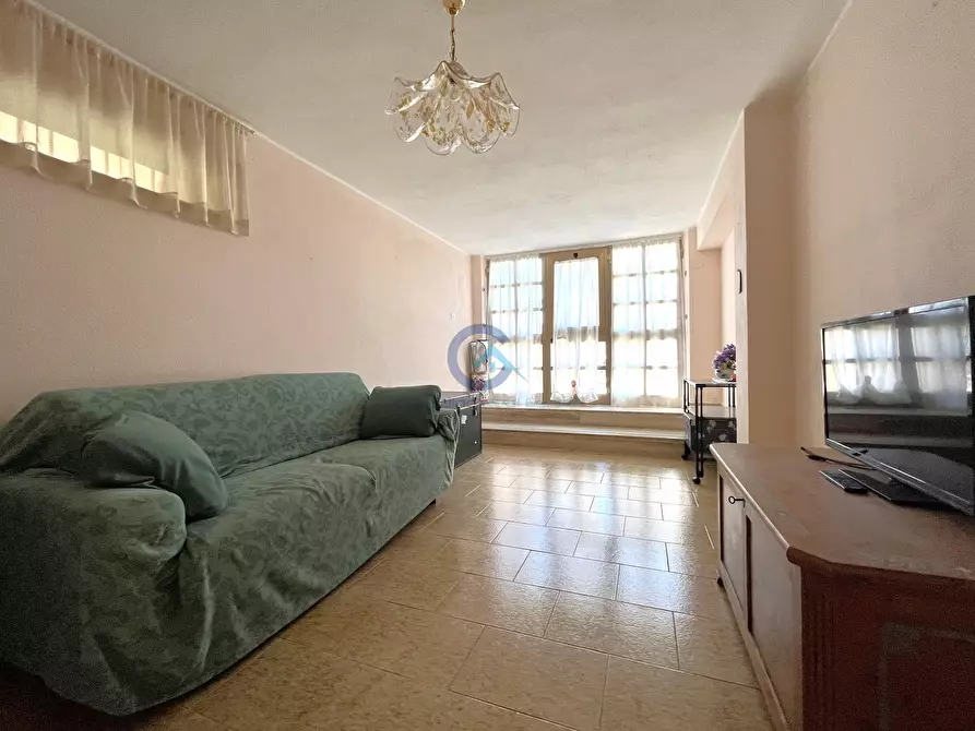 Immagine 9 di Casa bifamiliare in vendita  in Via delle Rose 17 a Soverato